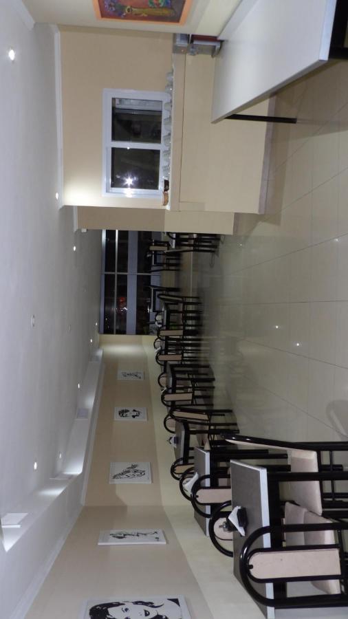 Hotel Caleta Olivia Extérieur photo